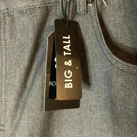 Rocawear Mens big & tall Size W48/ L32 - Picture 2 of 5